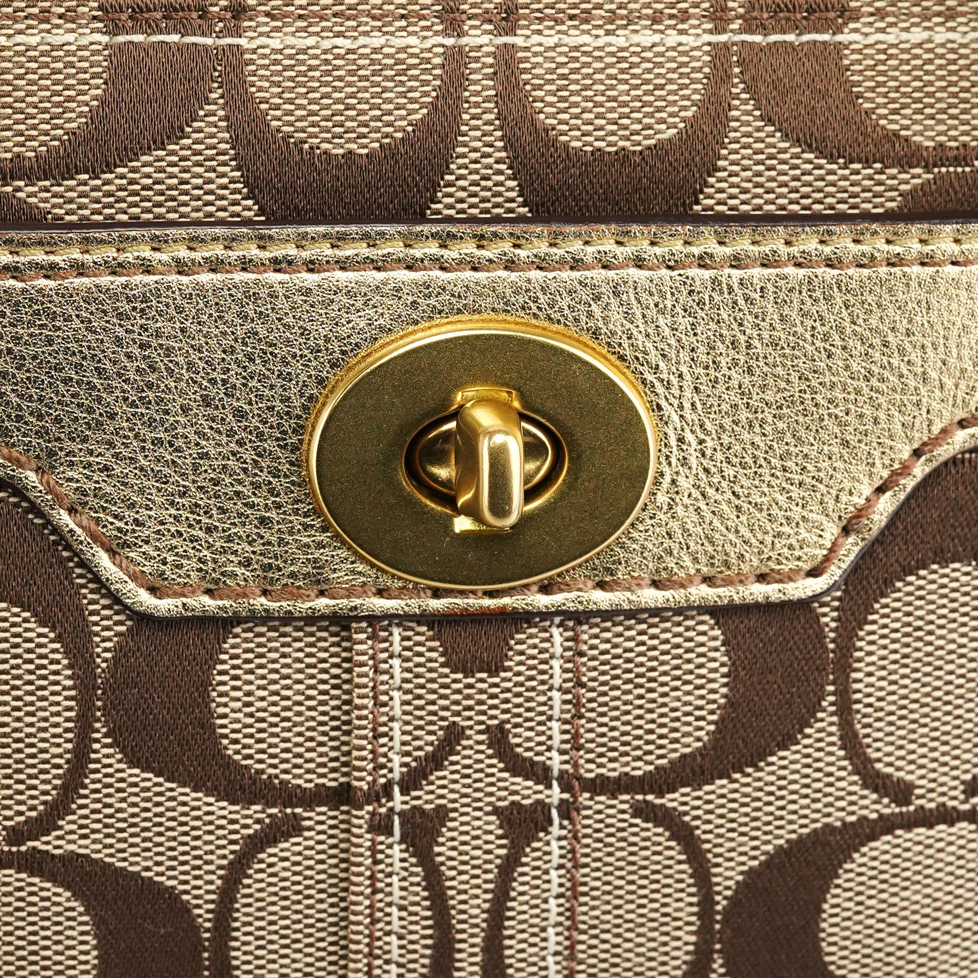 11062 Beige Gold Signature Turnlock Tote Bag