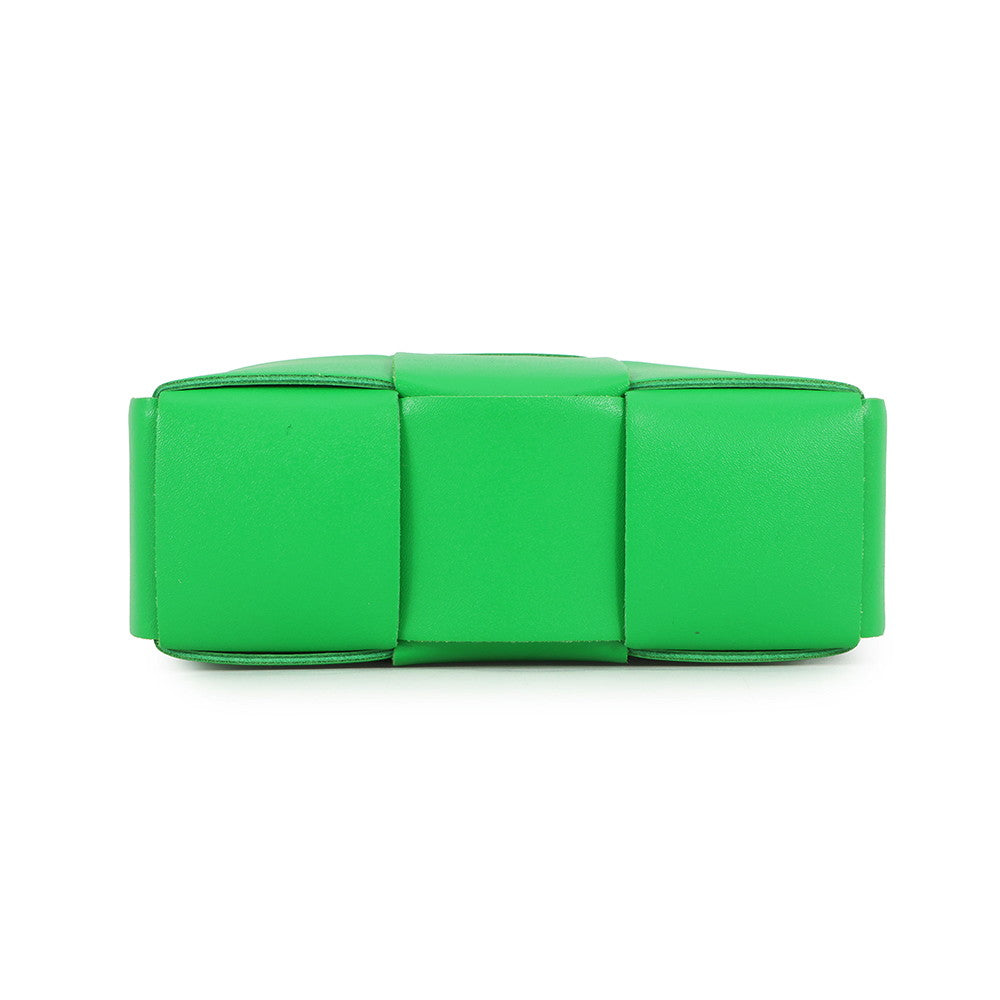 Bottega Veneta INTRECCIATO Cassette Phone Pouch Parakeet729298VBWD33724 Calf Leather