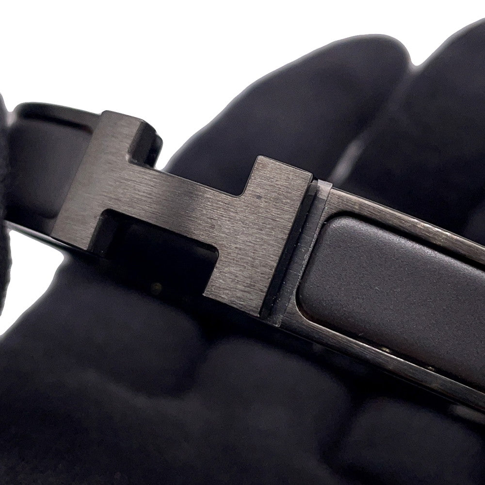 HERMES Clic crack Size PM Black Metal