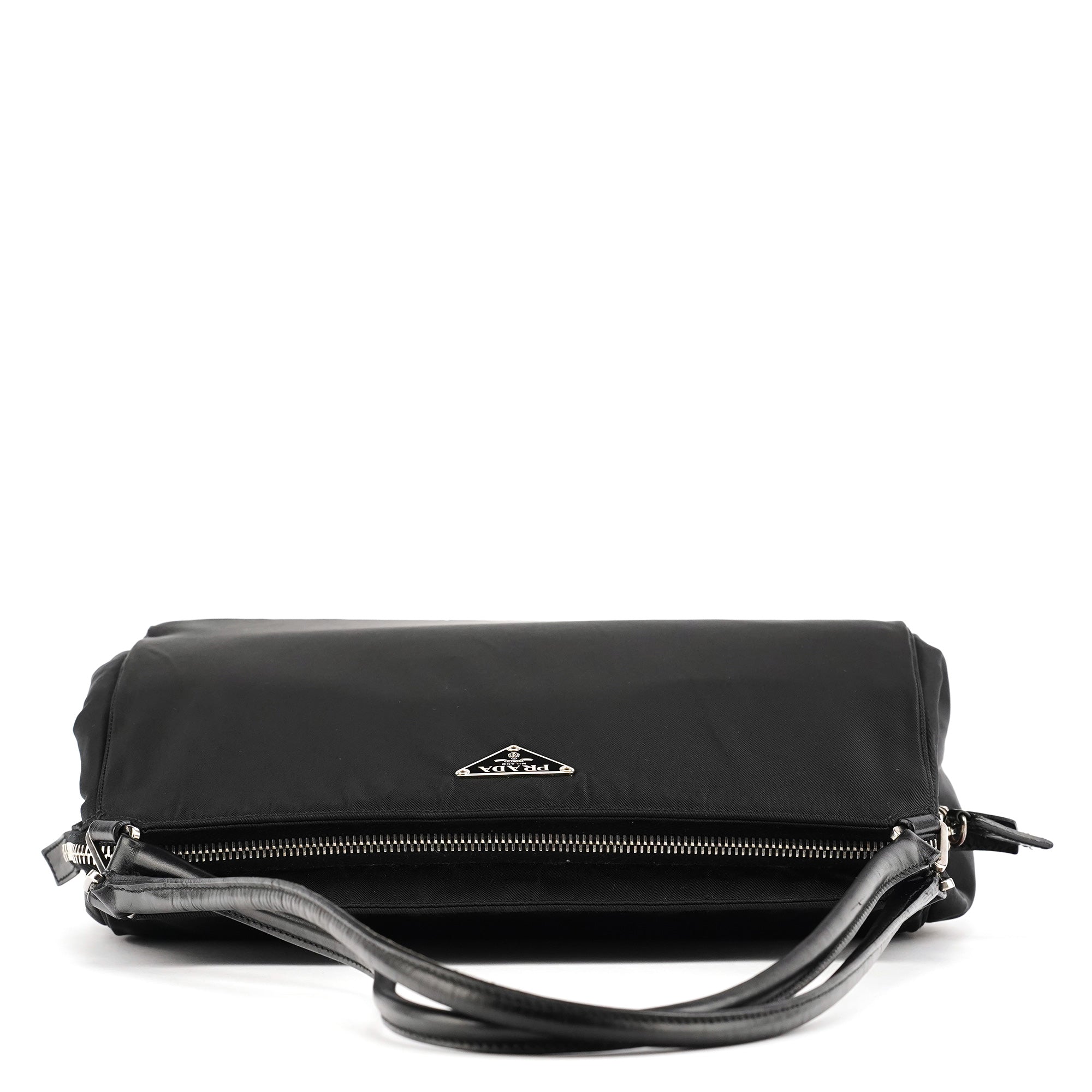 Black Tessuto Chic Nylon Shoulder Bag