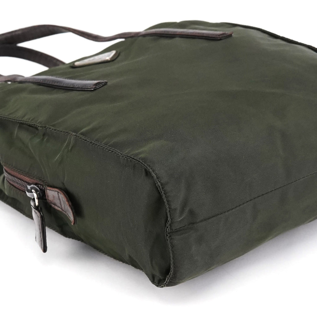 1995 Green Tessuto Nappa Nylon Tote Bag