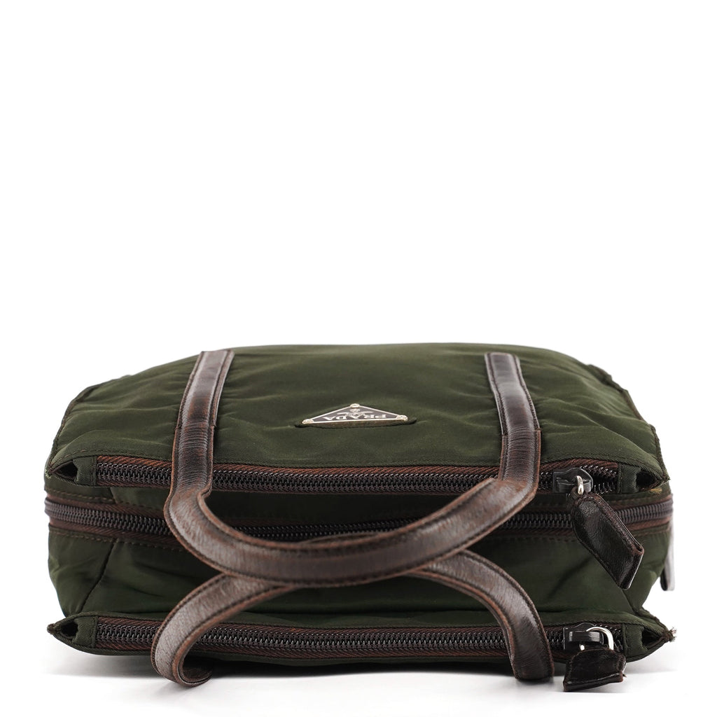 1995 Green Tessuto Nappa Nylon Tote Bag