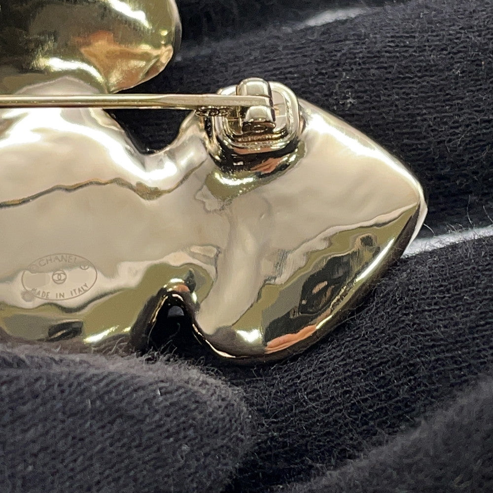 CHANEL CC Logo Heartshall BroochAB7517 Gold Plated Faux Pearl