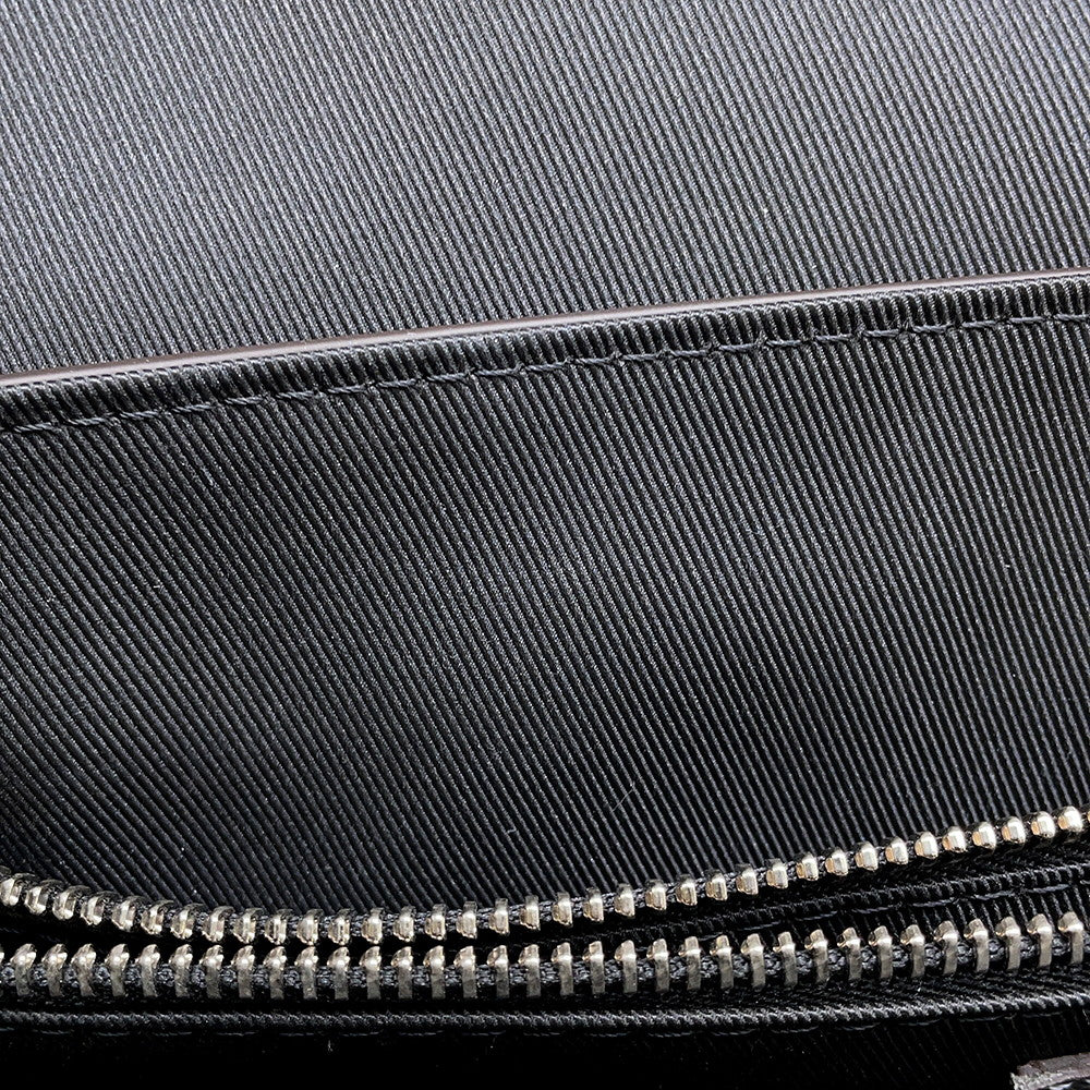 LOUIS VUITTON New Flap Messenger GrisM30808 Taiga Leather