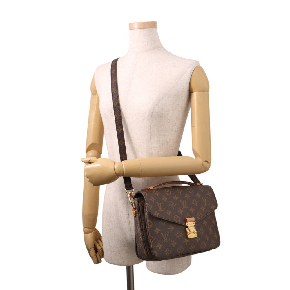 LOUIS VUITTON Pochette Metis BrownM44875 Monogram Size MM