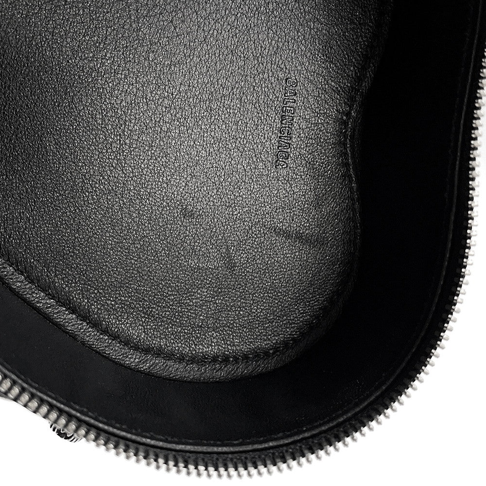 BALENCIAGA Lucagol Heart Pouch Black7716741VG9Y1000 Leather
