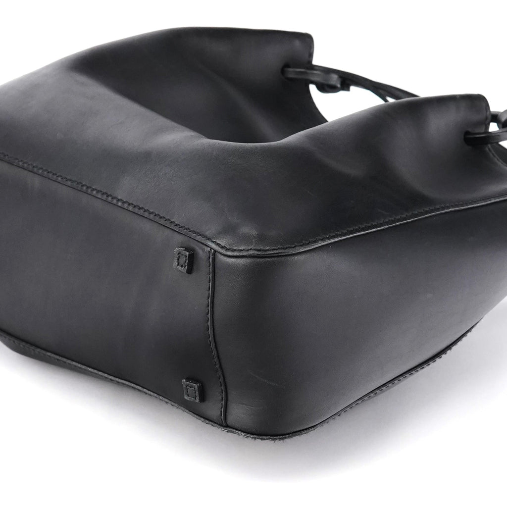 101919 Black Leather Ring Handle Tote Bag