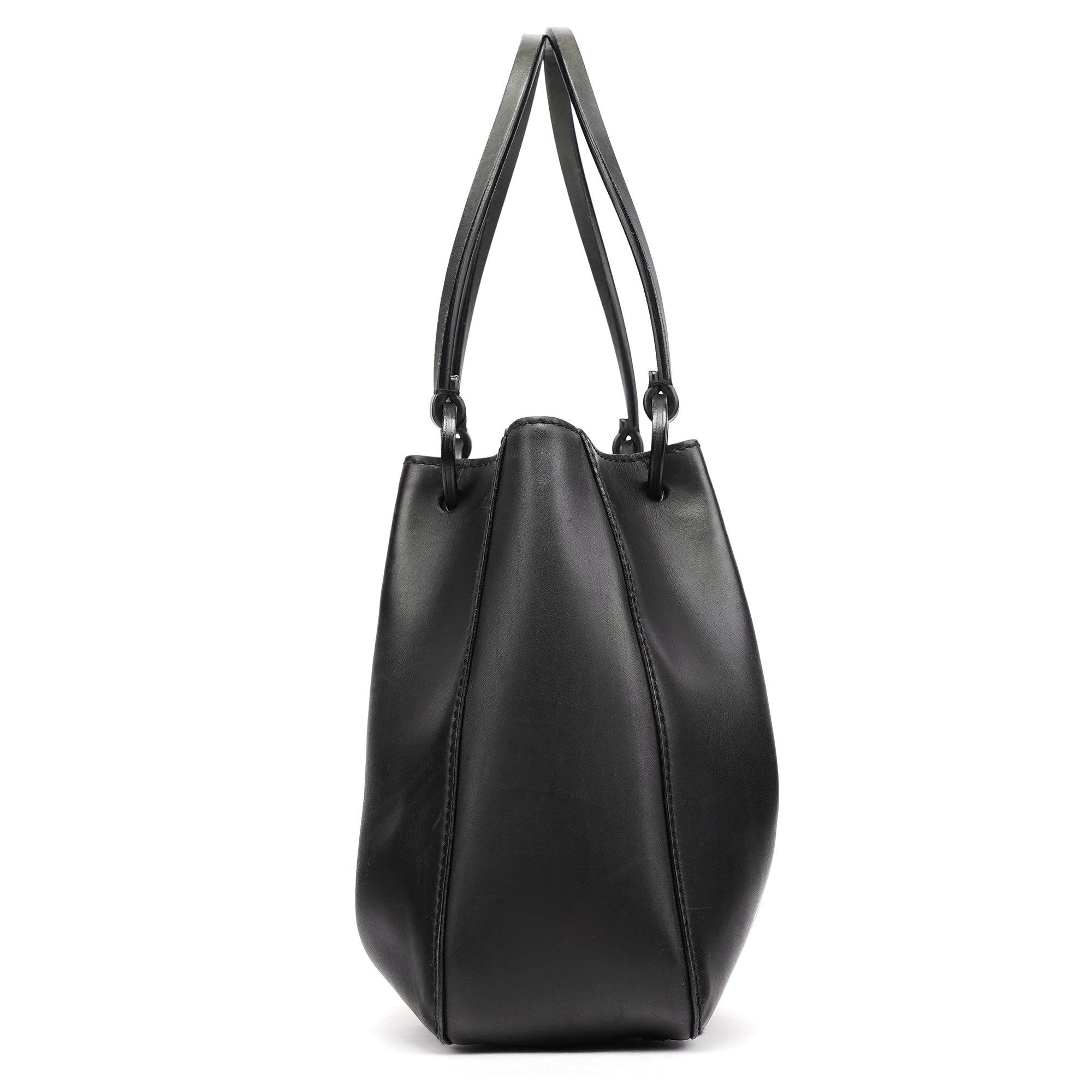 101919 Black Leather Ring Handle Tote Bag