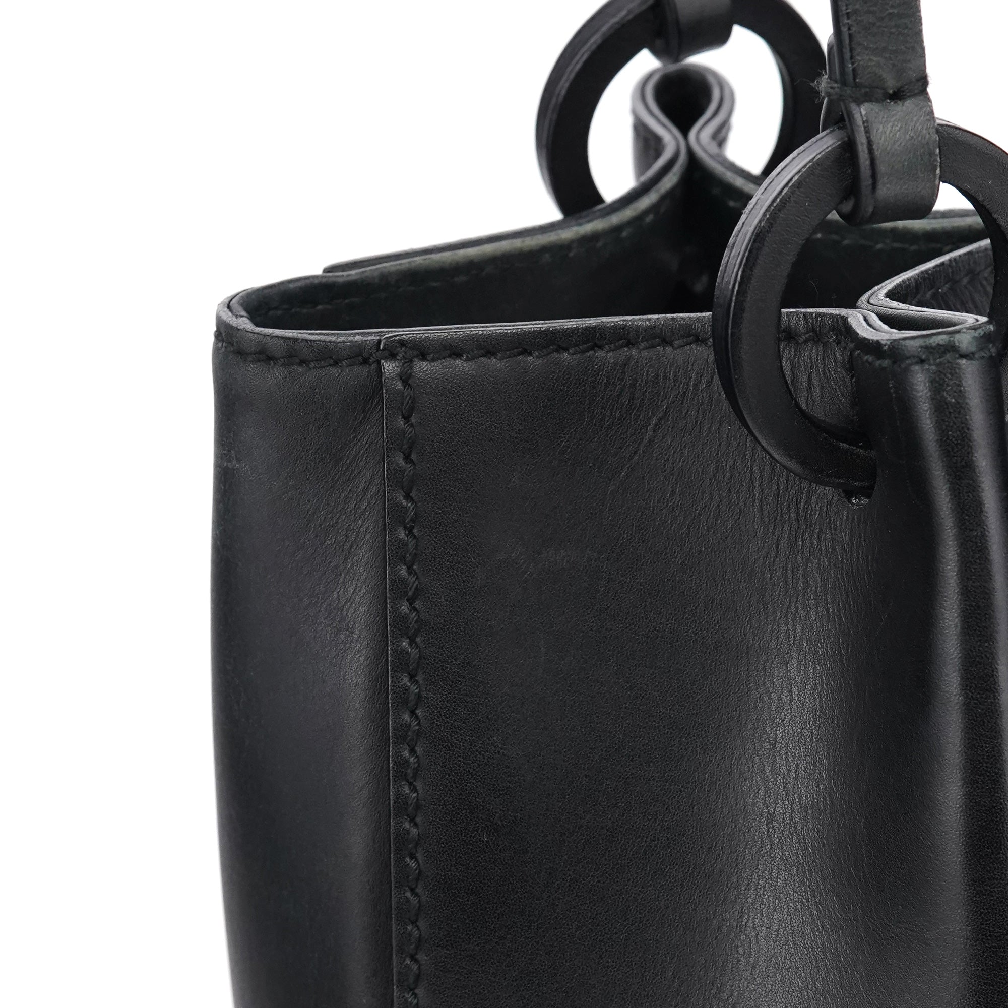 101919 Black Leather Ring Handle Tote Bag
