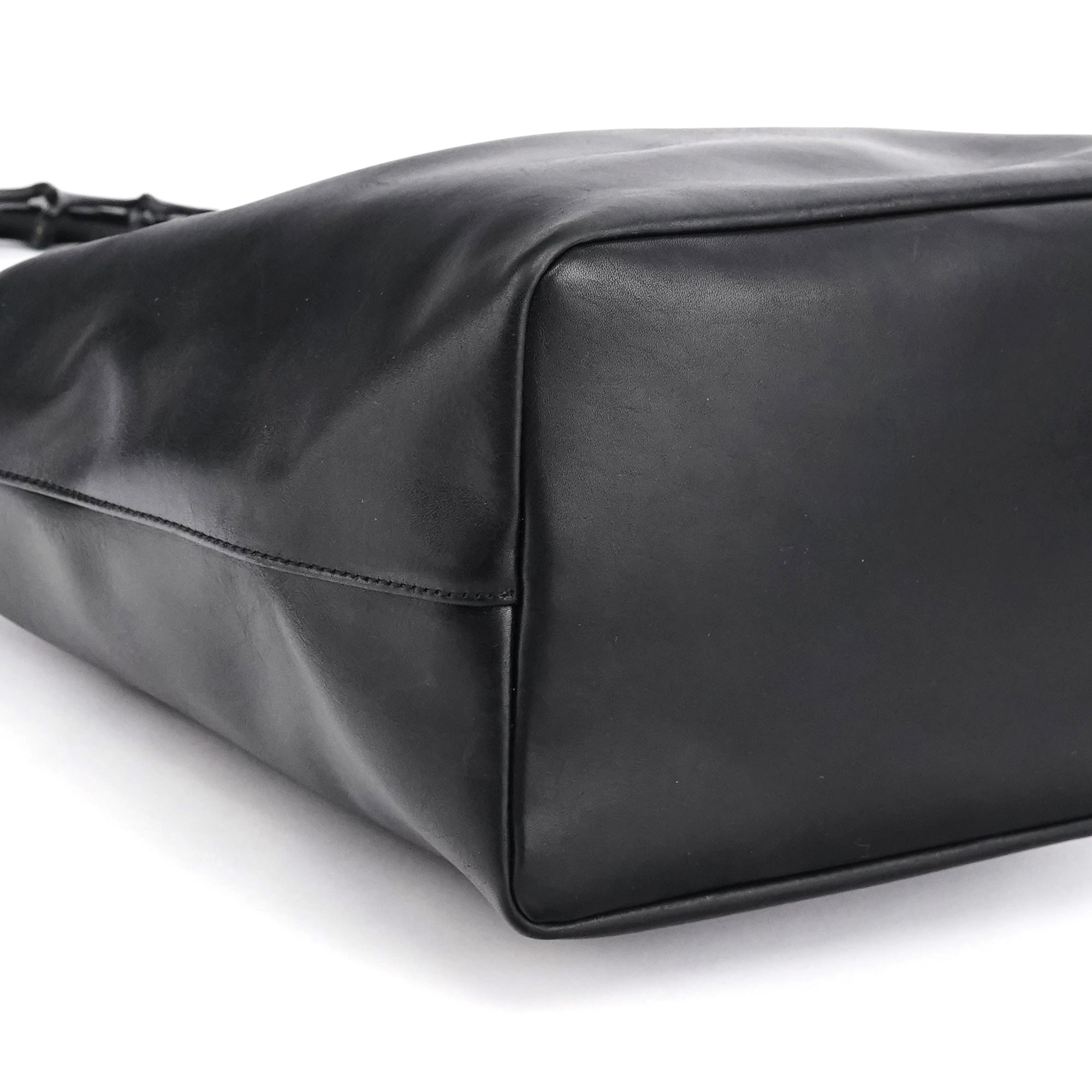 000 0531 Black Leather Bamboo Shoulder Bag
