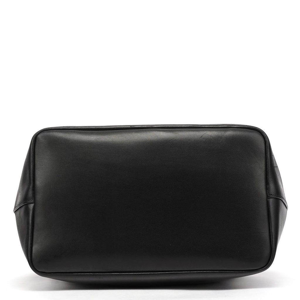 000 0531 Black Leather Bamboo Shoulder Bag