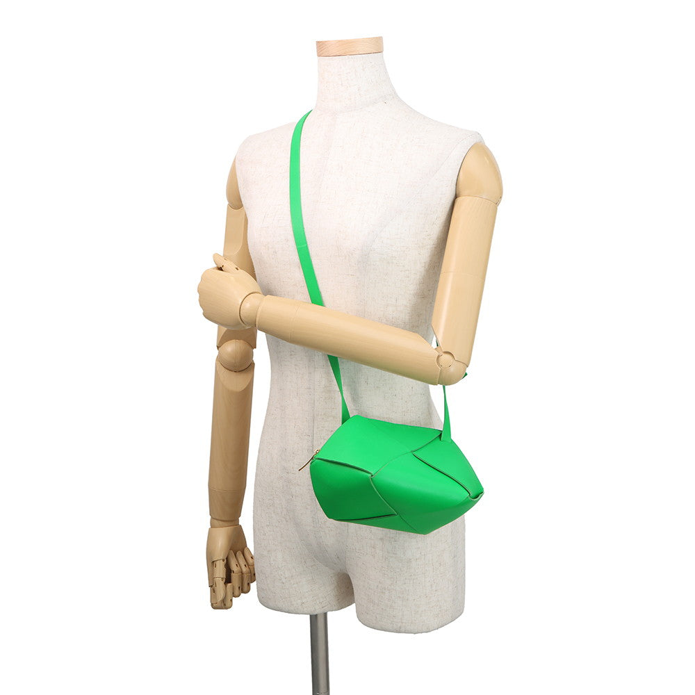 Bottega Veneta Maxi INTRECCIATO Shoulder Pouch Parakeet666693 Leather