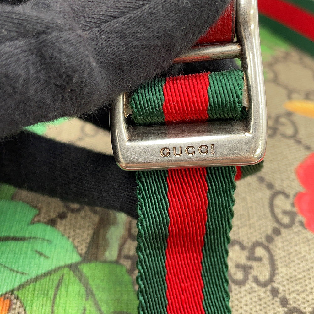 GUCCI Tian Backpack Red/Multicolor427042 GG Supreme