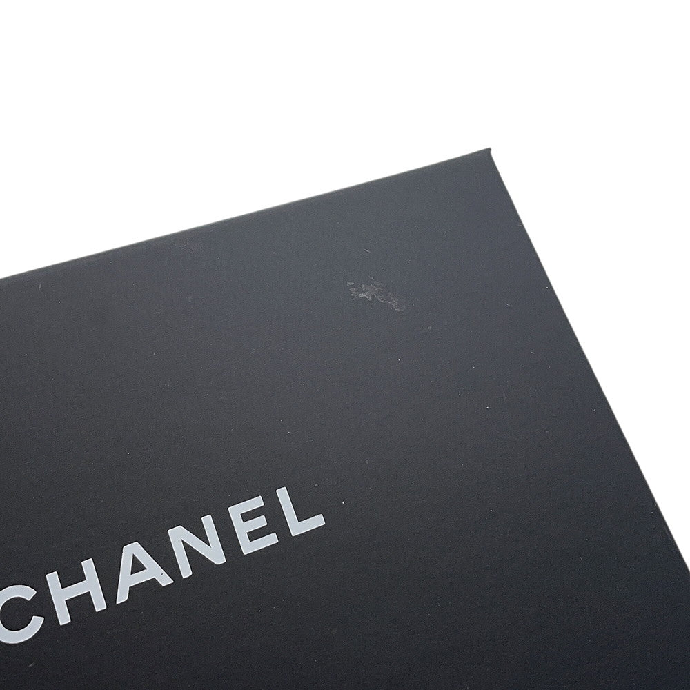 CHANEL Card Case Classic Matelasse CC Logo KhakiAP0213 Lambskin