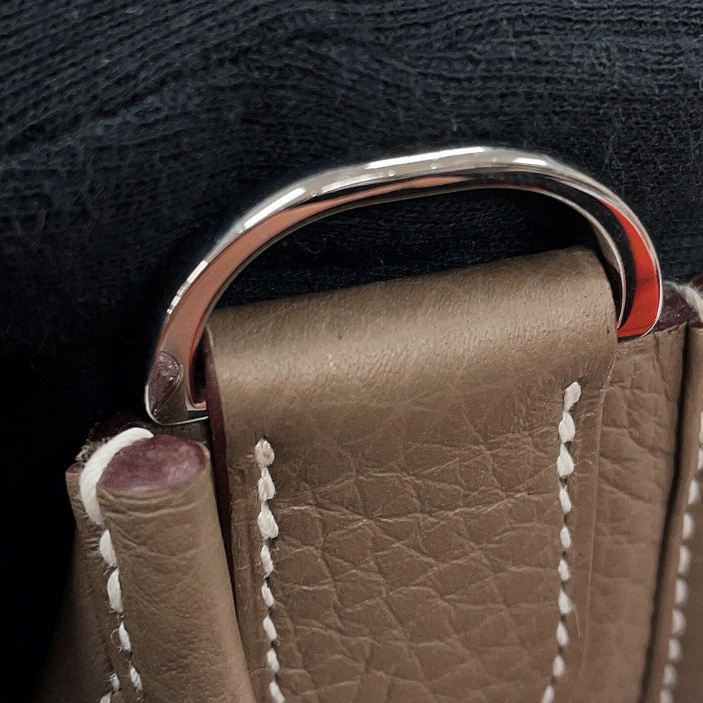 HERMES Evelyne3 Etoupe Taurillon Clemence Size PM