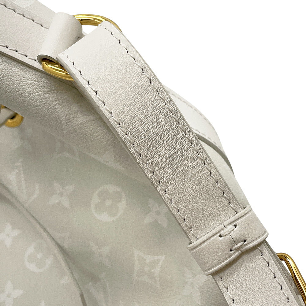 LOUIS VUITTON Petit Noe WhiteM11297 Leather Monogram