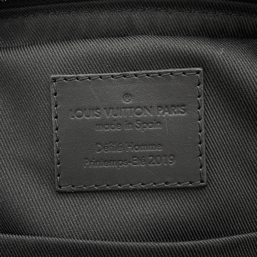 LOUIS VUITTON Utility side bag NoirM44428 Monogram / Solar Powered Ray