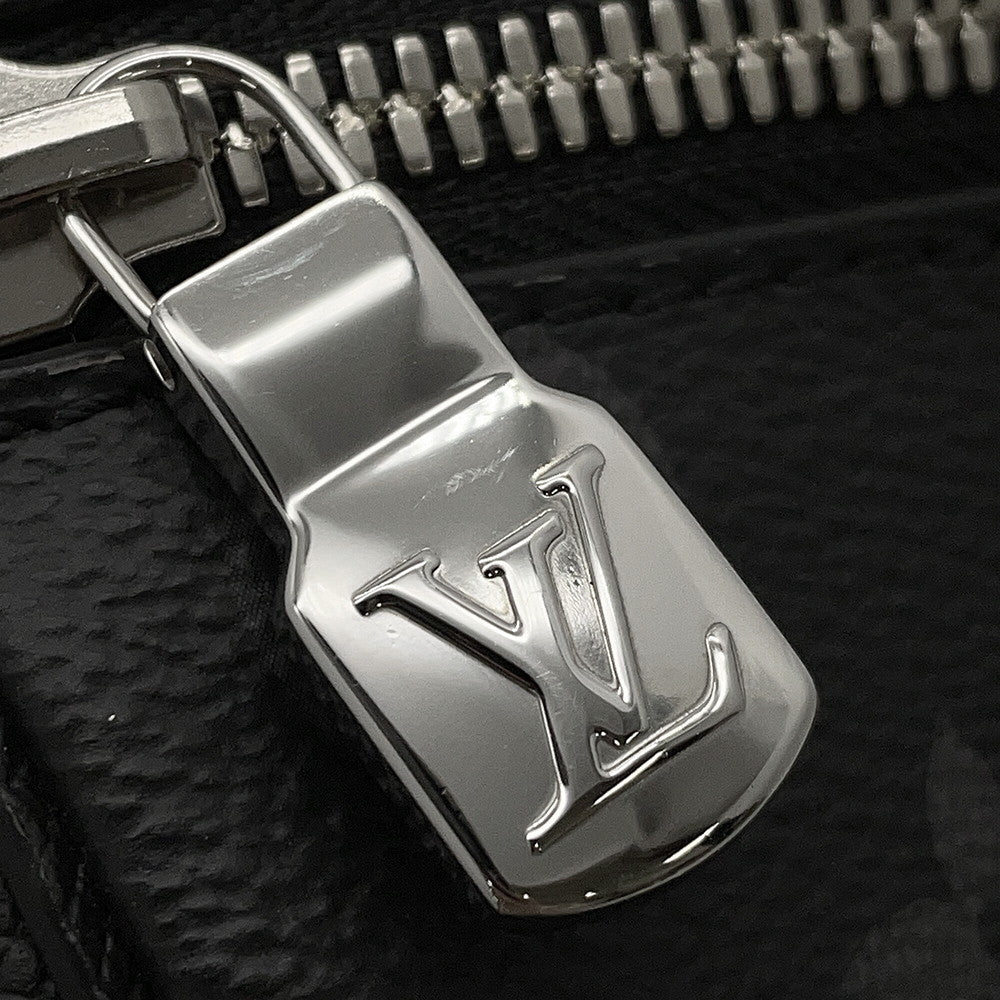 LOUIS VUITTON Bumbag / Outdoor NoirM30245 Monogram Eclipse Taiga Leather
