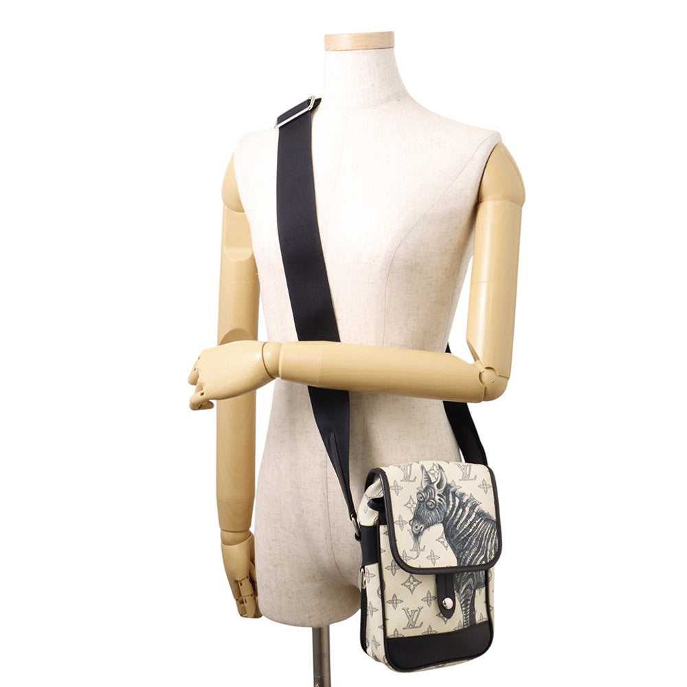 LOUIS VUITTON Messenger White/NavyM54247 Monogram / Savannah Size BB