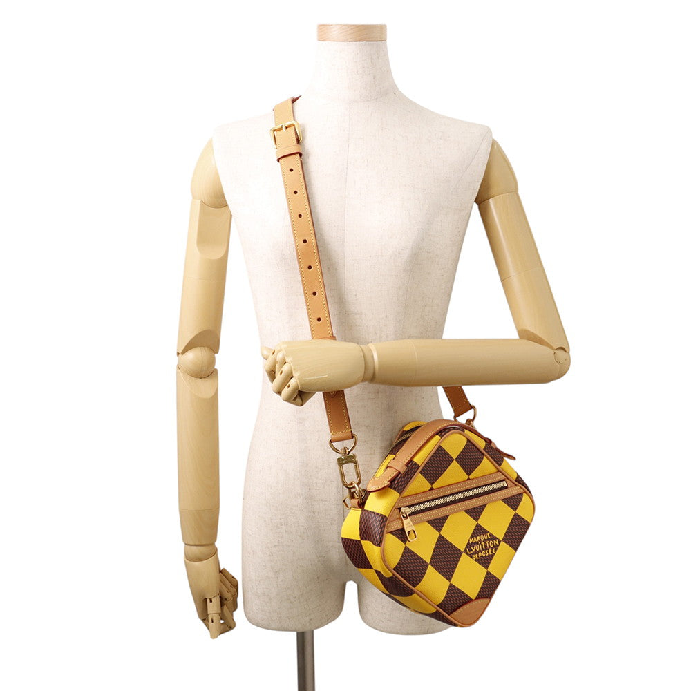 LOUIS VUITTON Chess Messenger JauneMattN40562 Damier・Pop