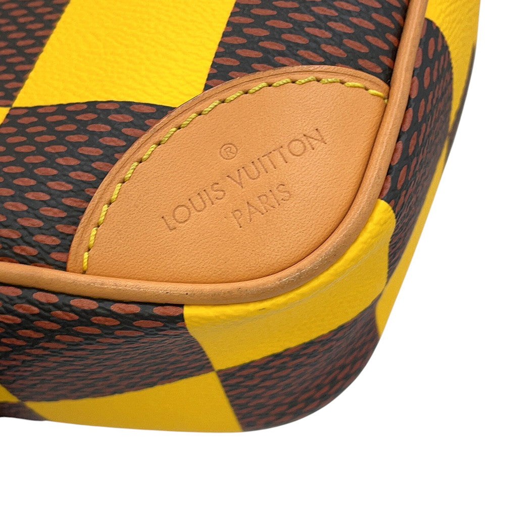 LOUIS VUITTON Chess Messenger JauneMattN40562 Damier・Pop