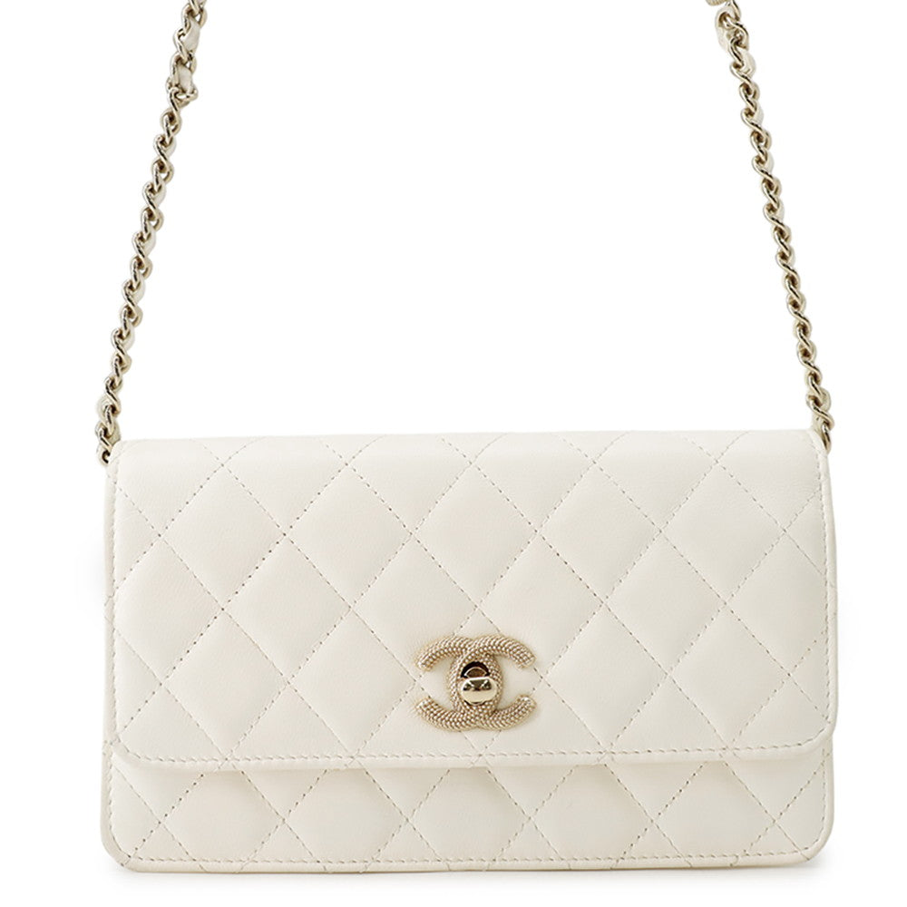 CHANEL Matelasse ChainShoulder Bag WhiteAP4299 Lambskin/Rhinestone
