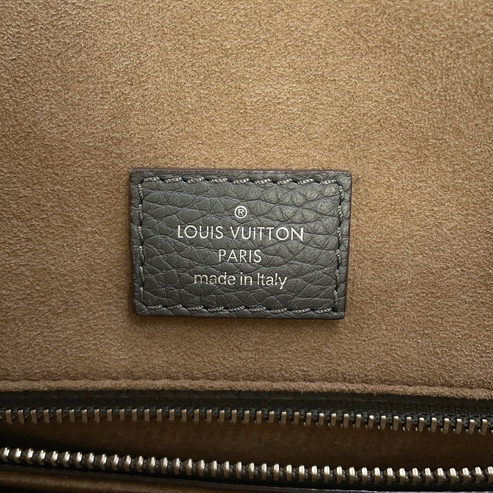 LOUIS VUITTON Greenwich GrayM94477 Taurillon Leather