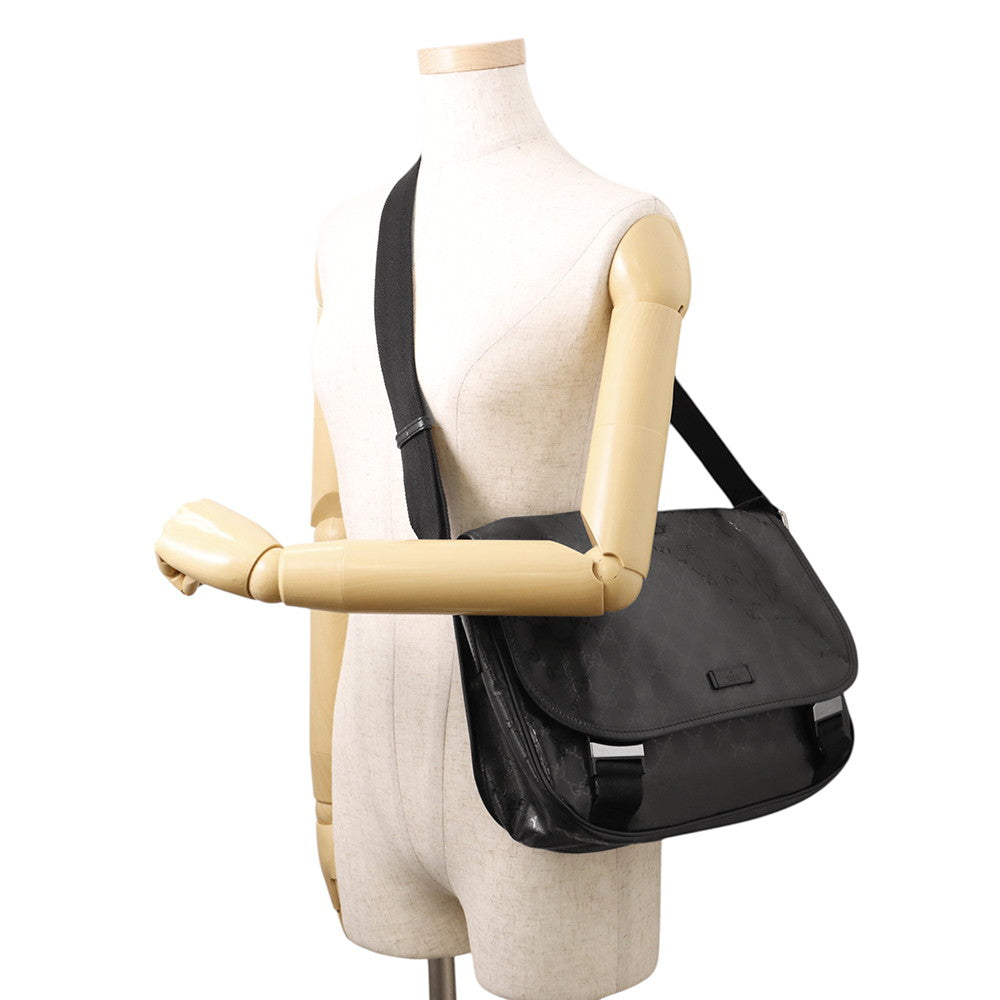 GUCCI GG Imprime Shoulder Bag Black201732 GG implementation