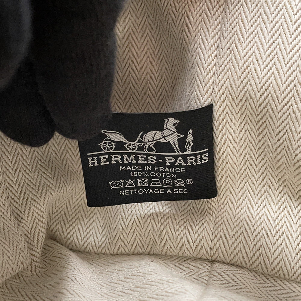 HERMES Brid a Black Marine Canvas Size PM