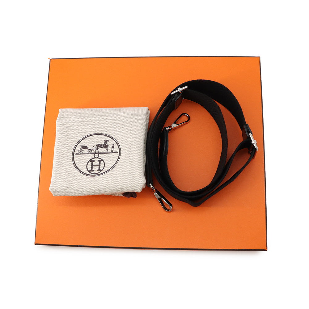 HERMES Evelyne 3 Black Taurillon Clemence Size PM
