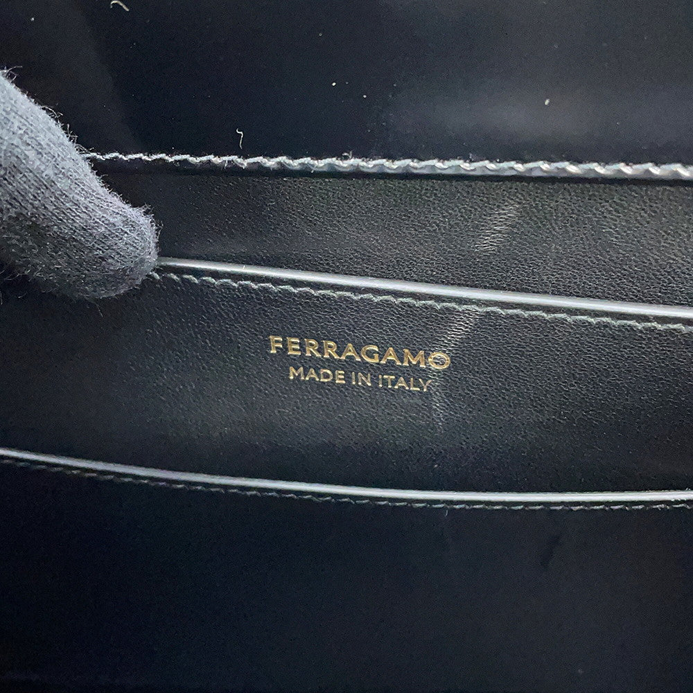Ferragamo Wanda 2-way Tote Bag Black213984 761287 Patent Leather Size Medium