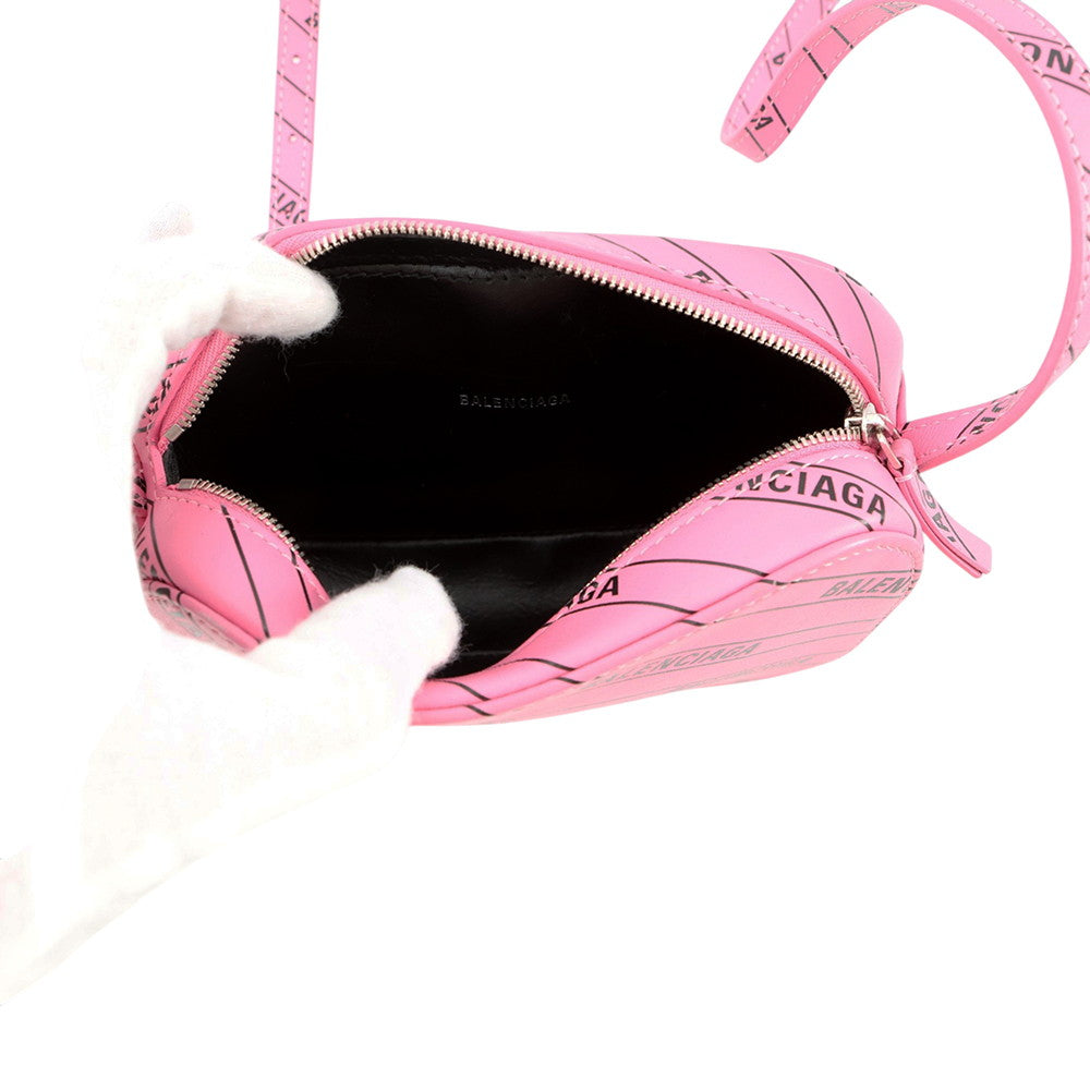 BALENCIAGA Everyday camera bag Pink552372 Leather Size XS
