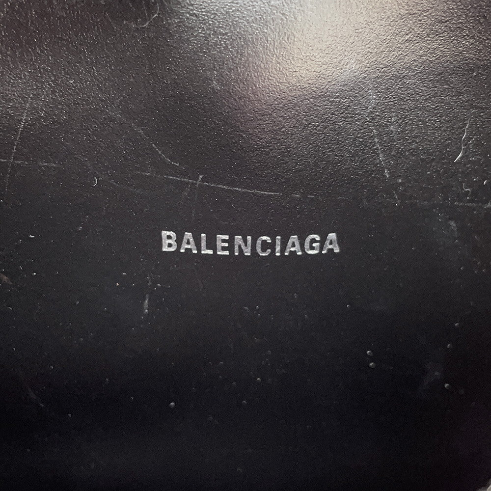 BALENCIAGA Everyday camera bag Pink552372 Leather Size XS