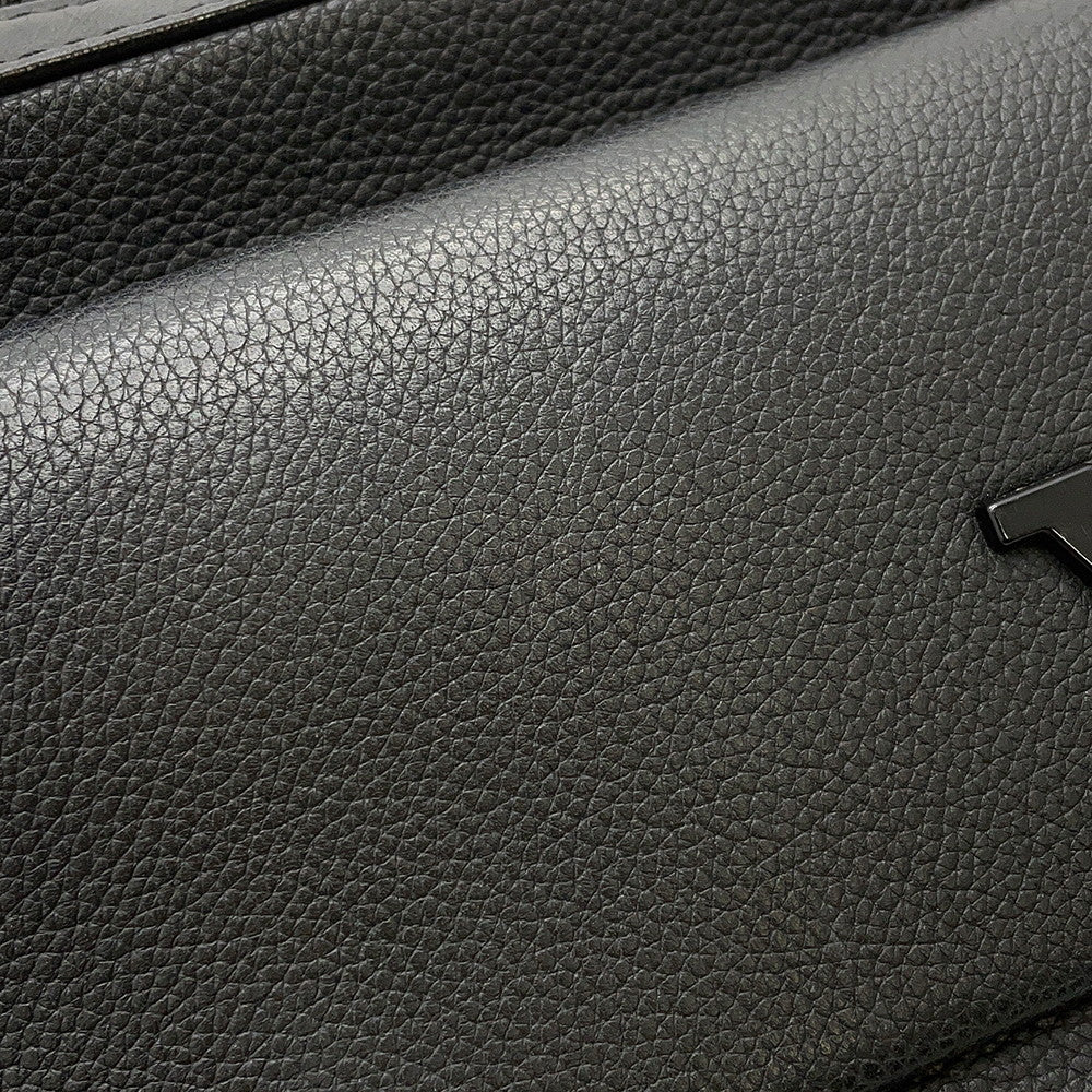LOUIS VUITTON LV Aerogram Fastline Messenger NoirM22482 Leather LV Aerogram