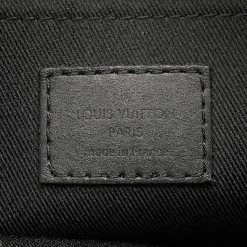 LOUIS VUITTON LV Aerogram Fastline Messenger NoirM22482 Leather LV Aerogram