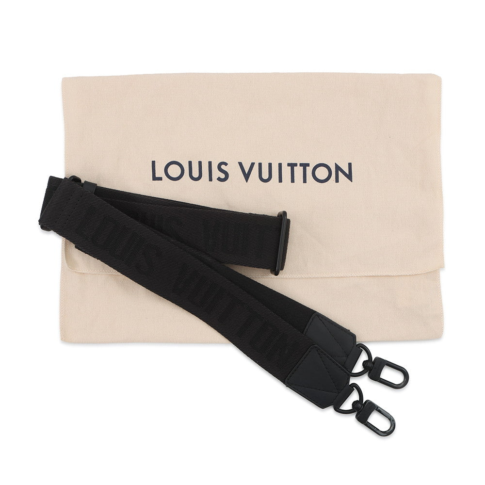 LOUIS VUITTON LV Aerogram Fastline Messenger NoirM22482 Leather LV Aerogram