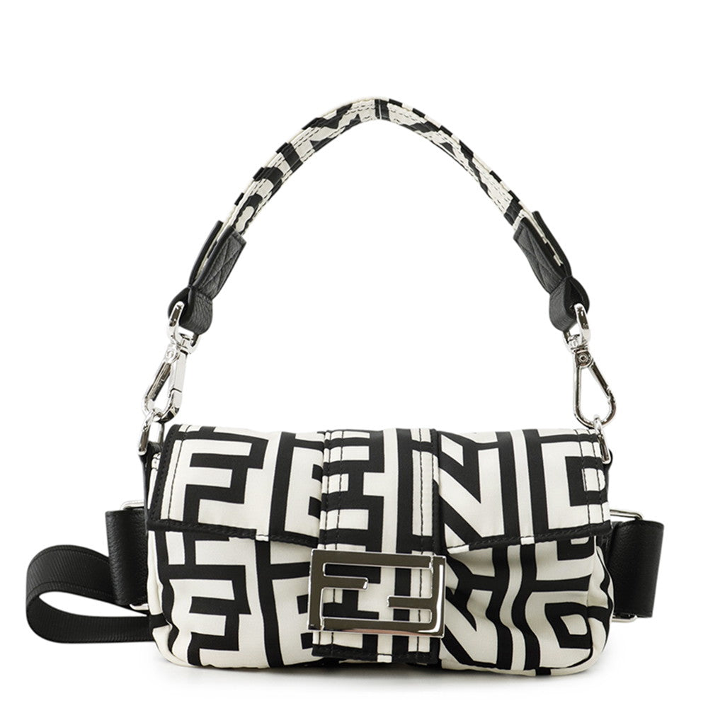 FENDI Mamma Bucket Waist Pouch - Marc Jacobs Collaboration White/Black7AS138 Nylon