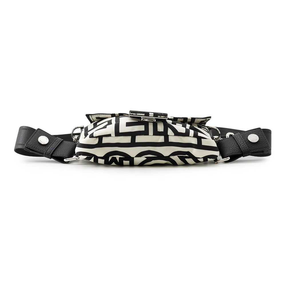 FENDI Mamma Bucket Waist Pouch - Marc Jacobs Collaboration White/Black7AS138 Nylon