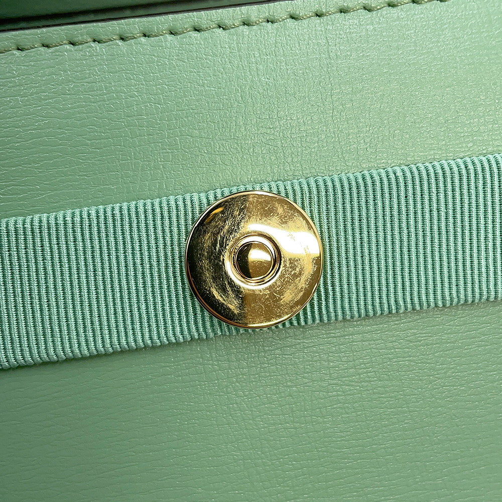 Ferragamo Vala ribbon 2wayChainShoulder Bag Light Green21I282 Leather
