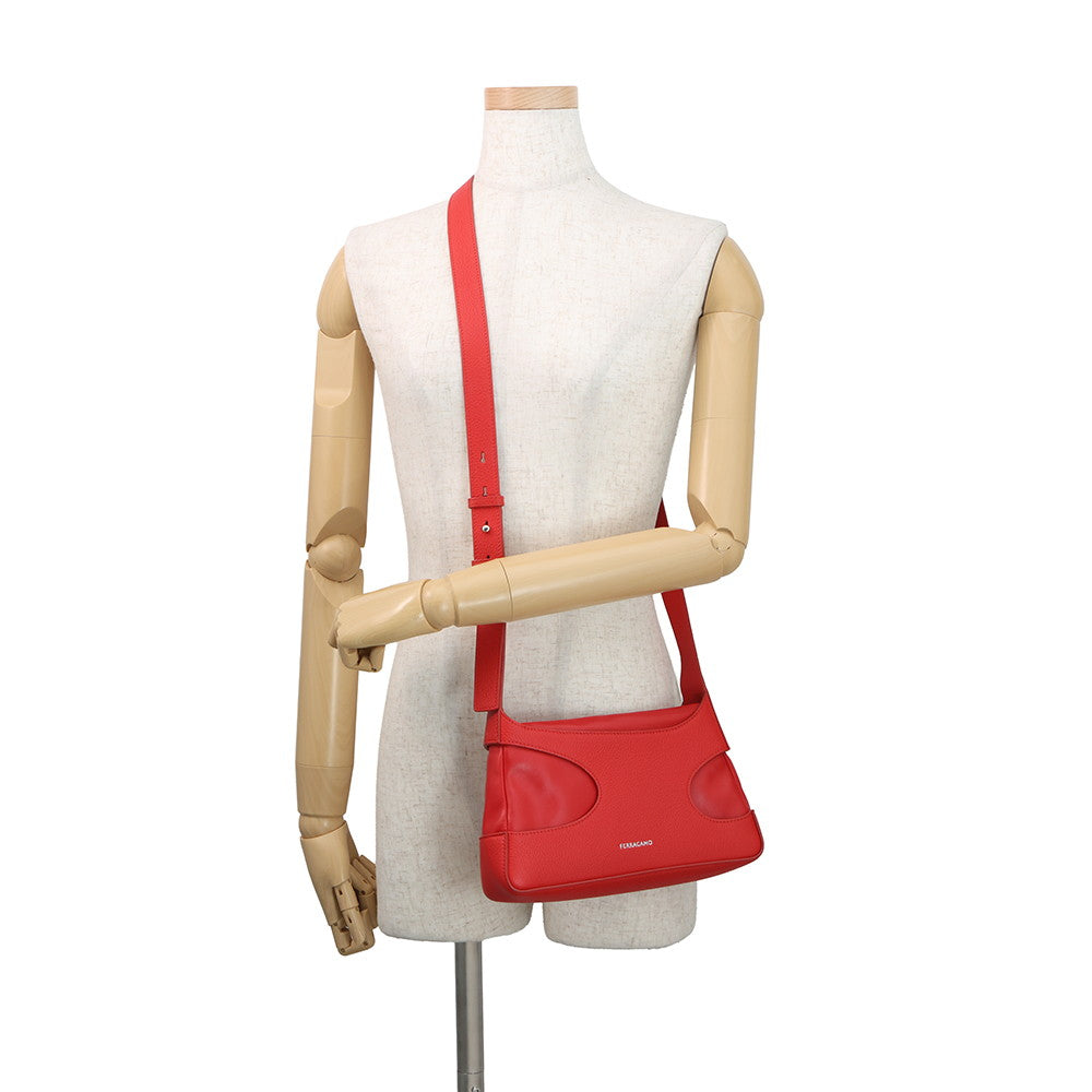 Ferragamo Cut-out Shoulder Bag Red214956 Leather