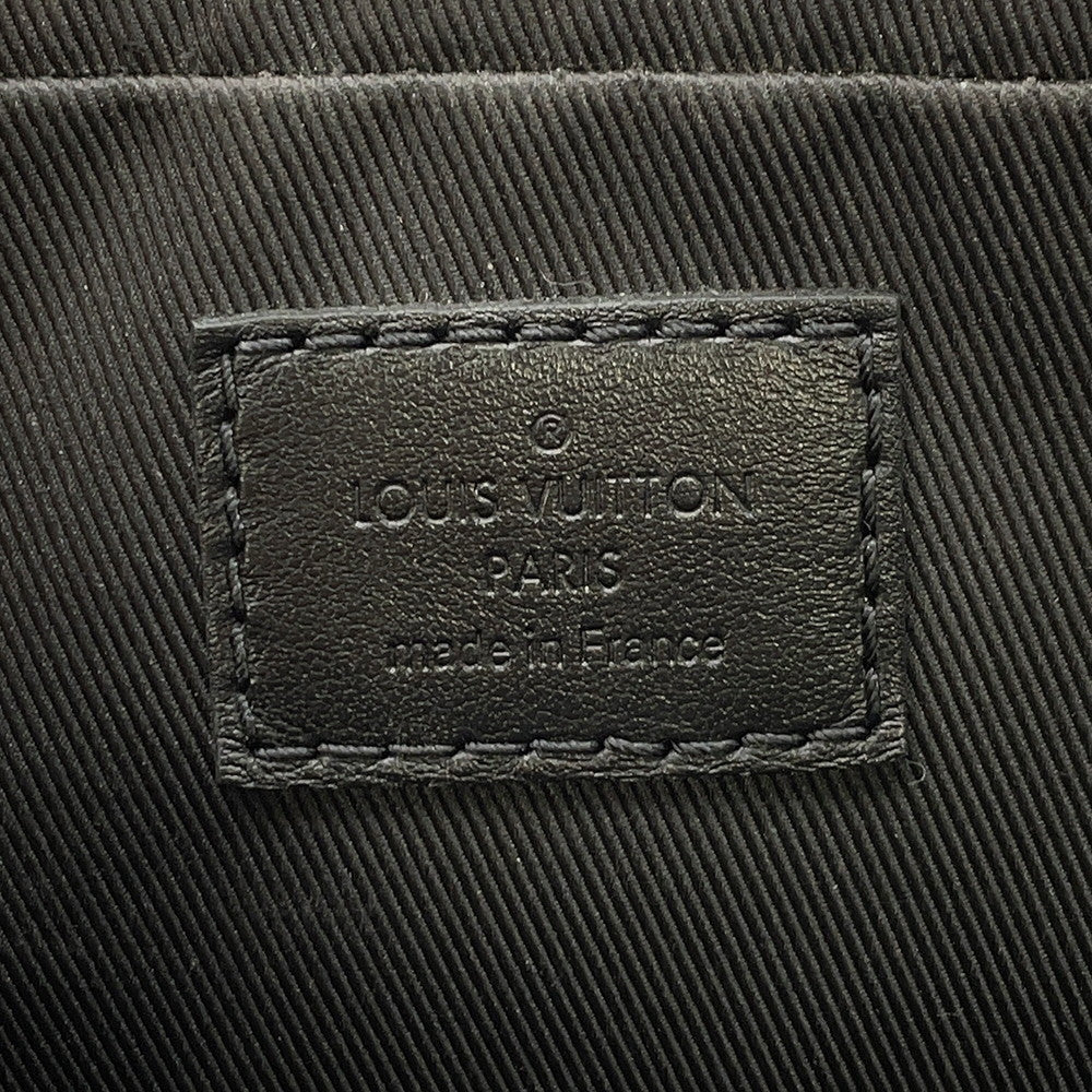 LOUIS VUITTON Trio Messenger NoirM69443 Monogram Eclipse Monogram Eclipse Reverse