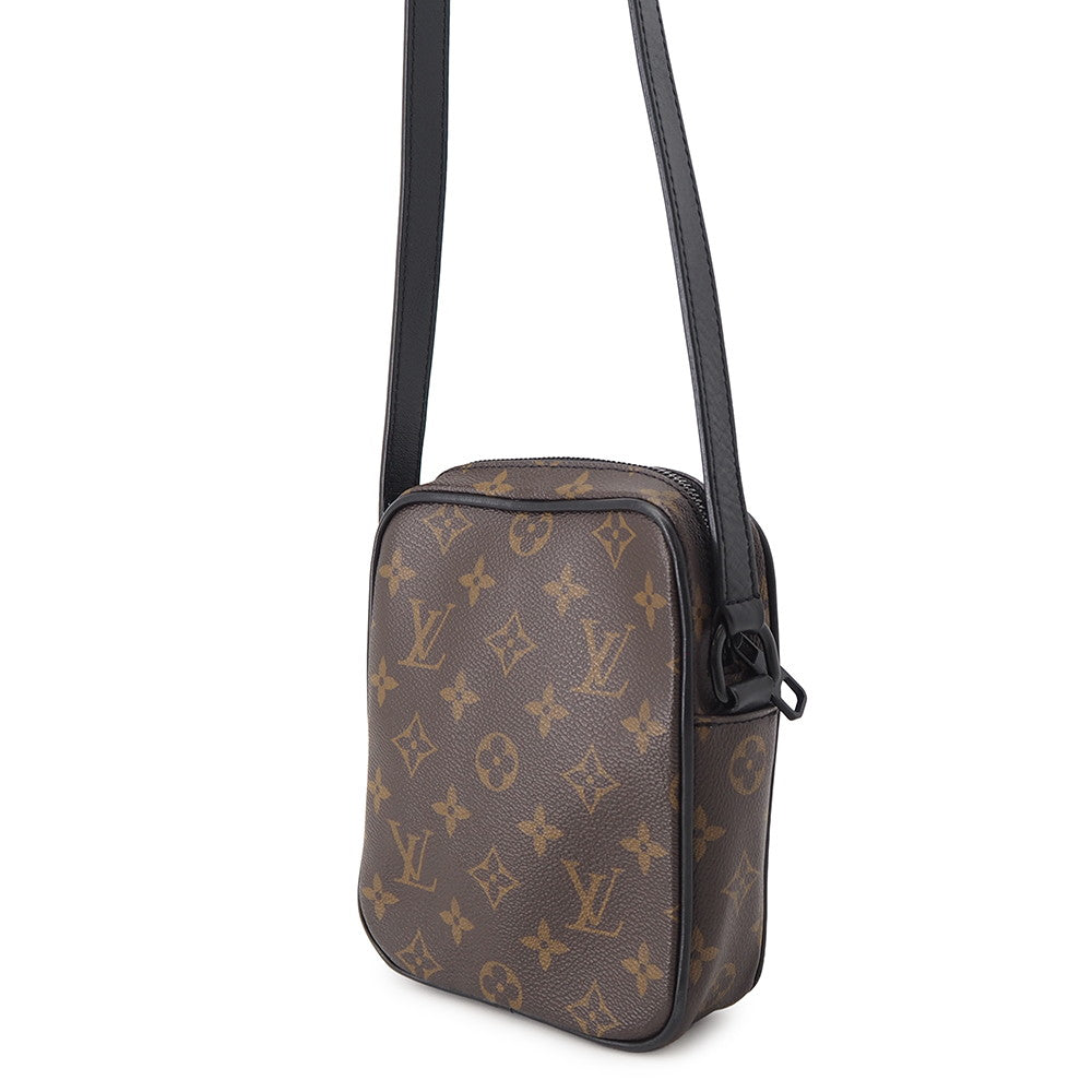 LOUIS VUITTON Christopher wearable wallet NoirM69404 Monogram Macassar Canvas