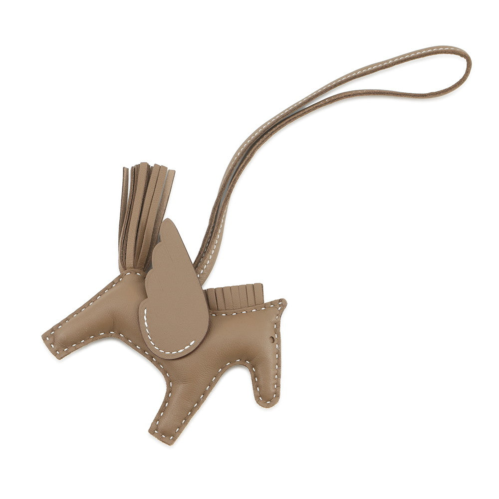 HERMES Rodeo Pegasus Etoupe Lambskin Size PM
