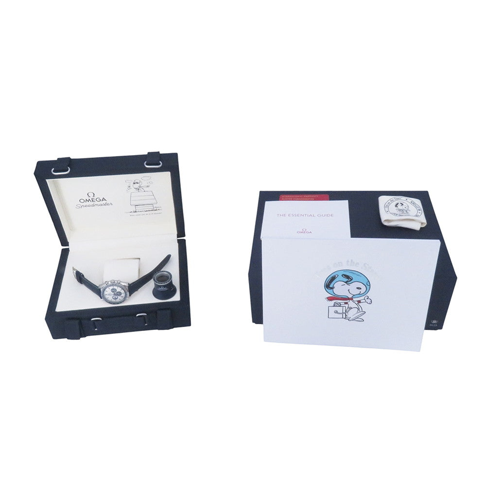 OMEGA Speedmaster 50th Anniversary Silver Snoopy Award W42mm Stainless Steel Nylon Silver Dial310.32.42.50.02.001