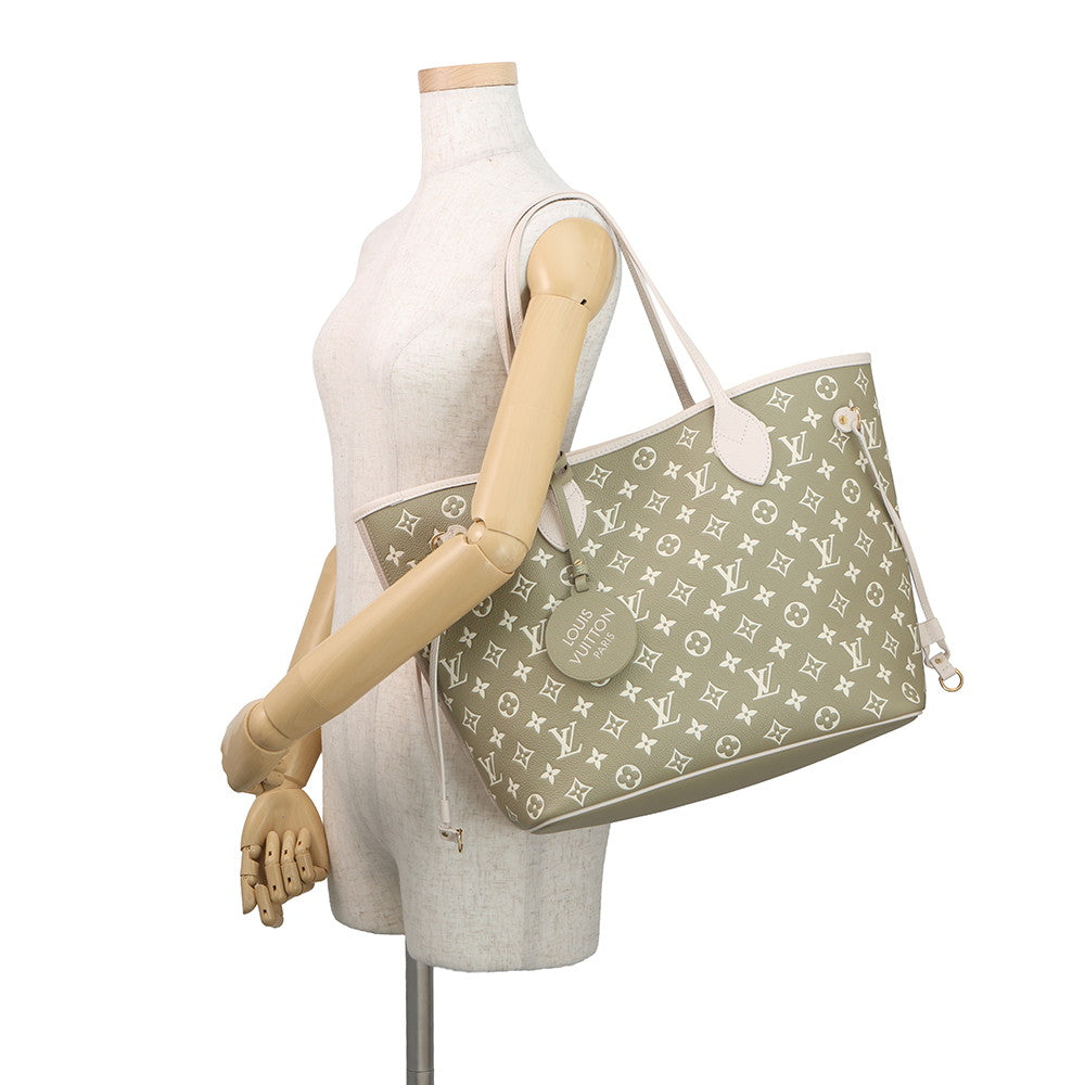LOUIS VUITTON Neverfull Khaki/BeigeM46102 Monogram Empreinte Leather Size MM