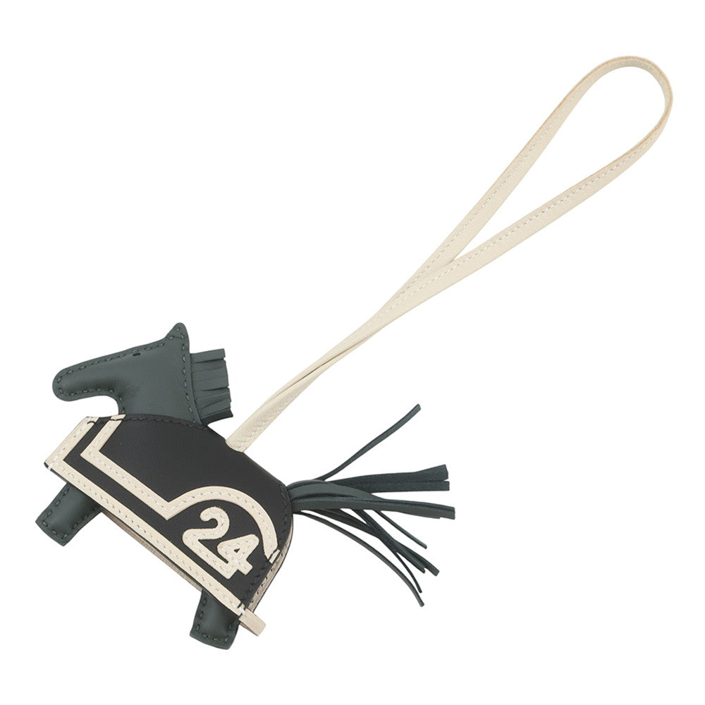 HERMES Rodeo Robeo 24 Size PM Vert Mangrove / Black / Craie Lambskin