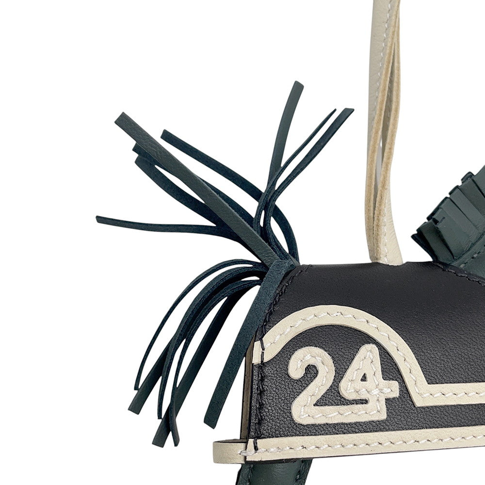 HERMES Rodeo Robeo 24 Size PM Vert Mangrove / Black / Craie Lambskin
