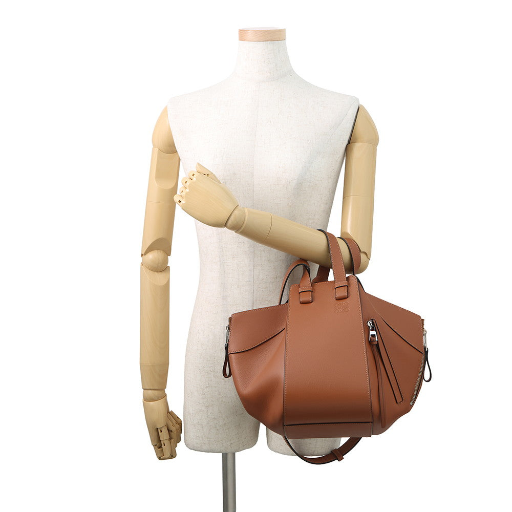 LOEWE hammock Tan387.30.S35 Classic Calf LeatherLeather Size Small