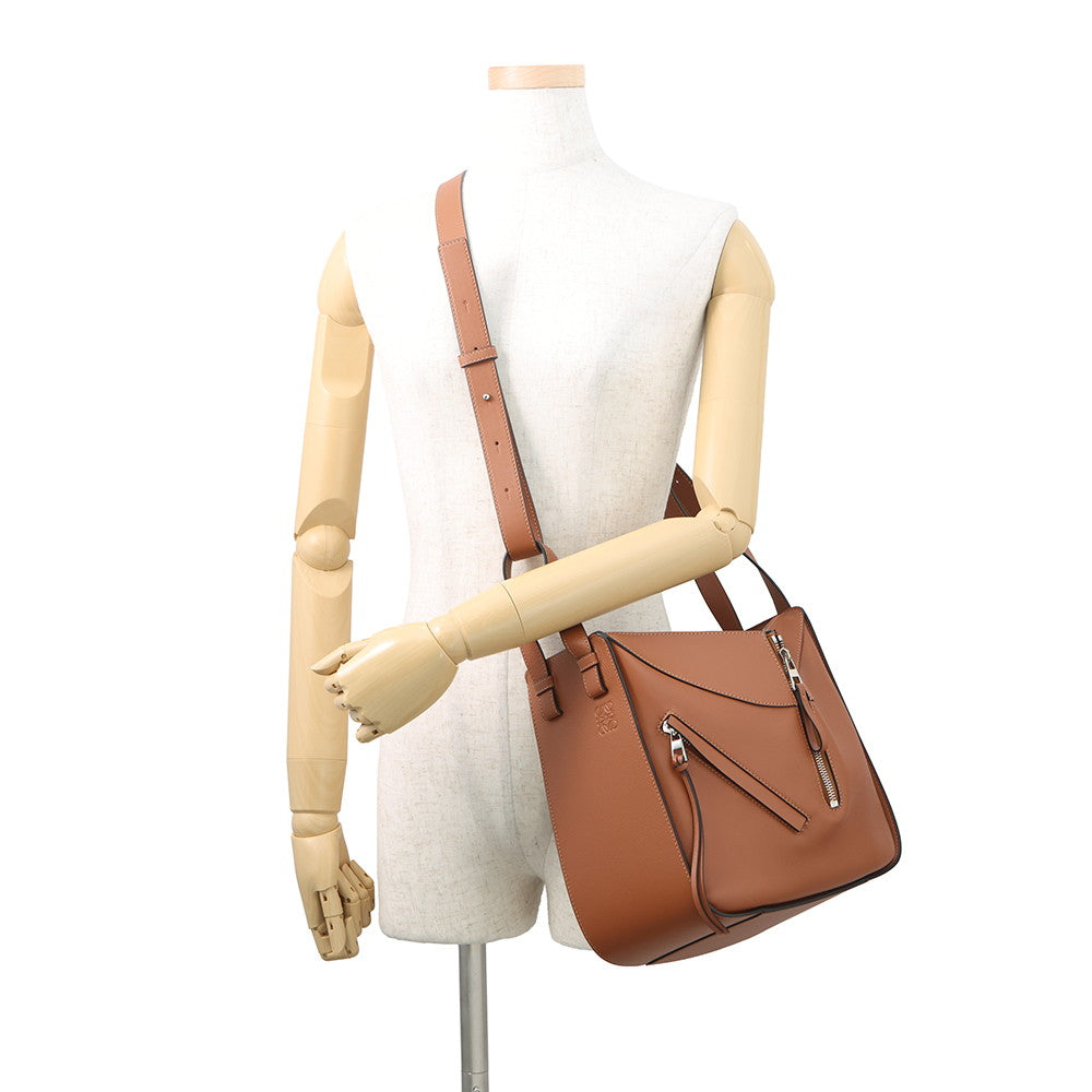 LOEWE hammock Tan387.30.S35 Classic Calf LeatherLeather Size Small