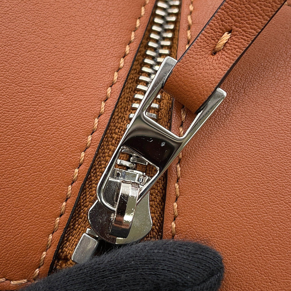 LOEWE hammock Tan387.30.S35 Classic Calf LeatherLeather Size Small